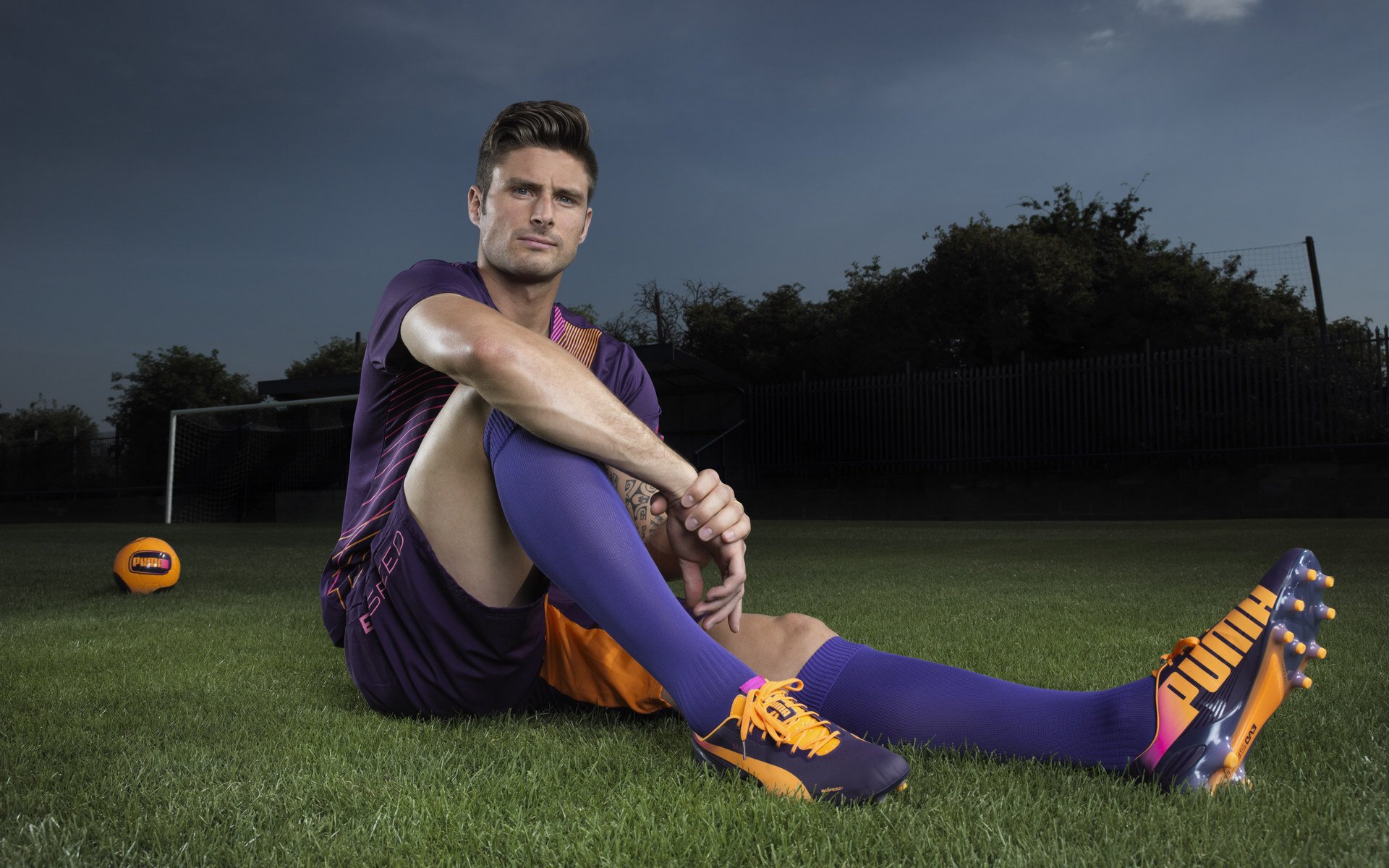 “安赫尔·巴尔博萨的速度与力量结合,成为美洲狮队的新进攻核心”